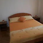 Apartman Alena *