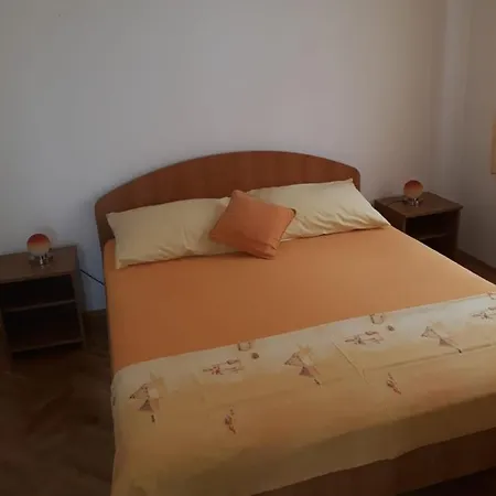 Apartman Alena *