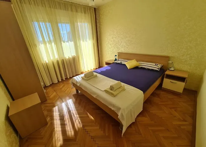 Alena Appartement *